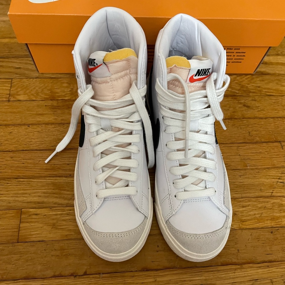 Nike Blazer Mid ‘77